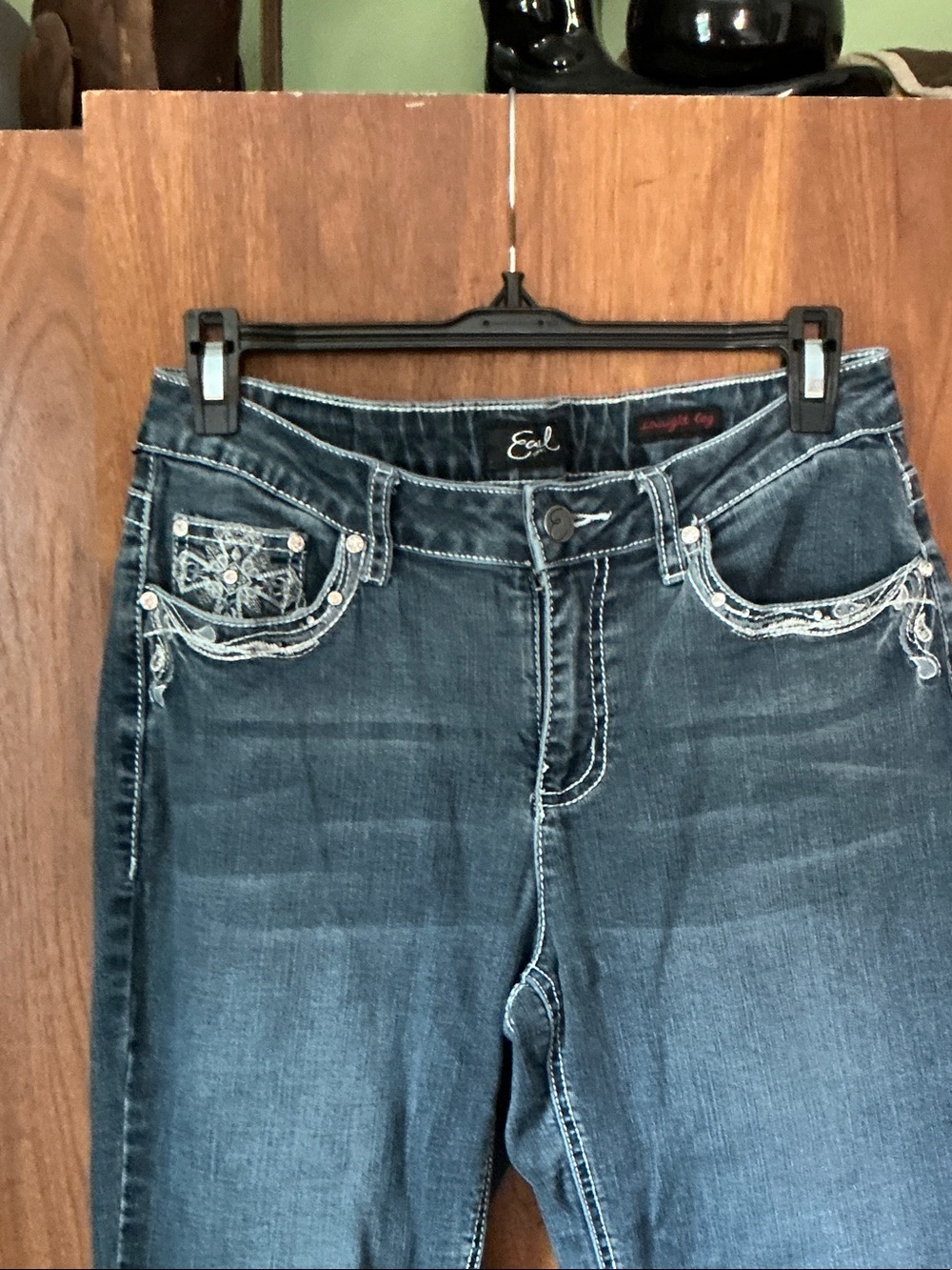 Earl Jeans Womens Straight Leg Dark Blue Denim with Embroidered Pockets